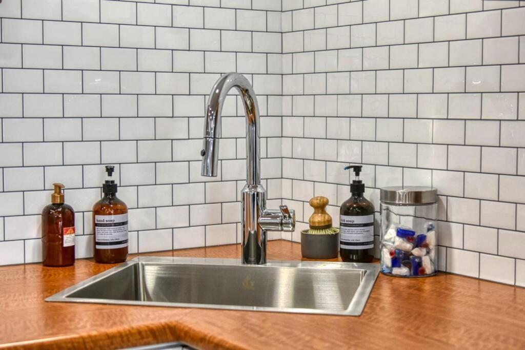 The Ox + Bow Appartement Portage la Prairie Buitenkant foto